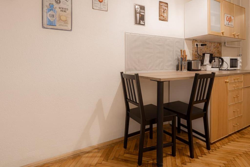 Gentleman Apartment Budapest Luaran gambar